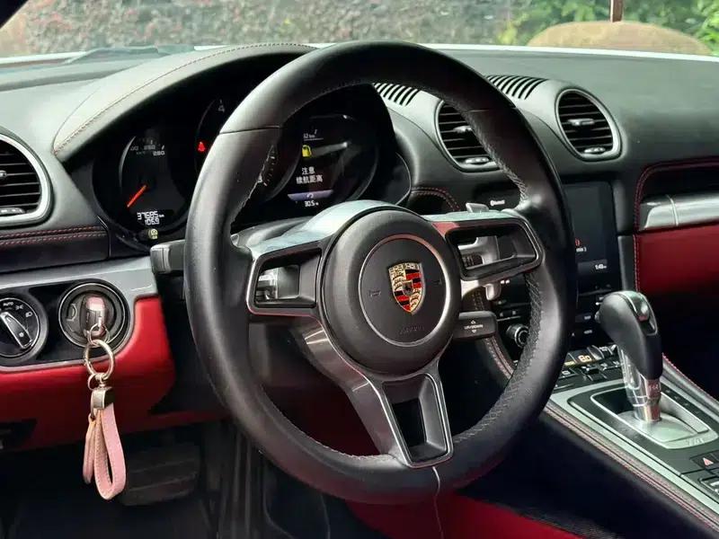 2018 Porsche 718 Boxster 2.0T — миниатюра 8
