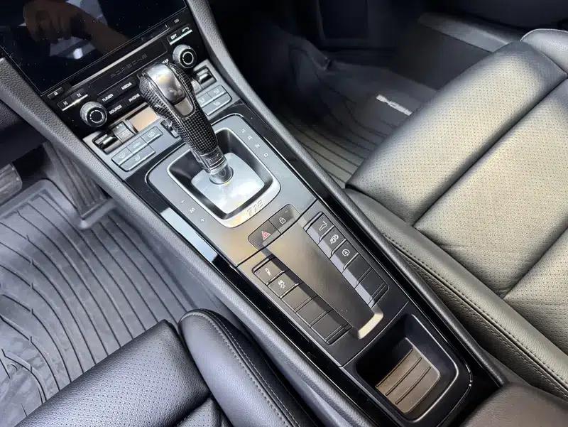 Porsche 718 2019 Cayman T — миниатюра 12
