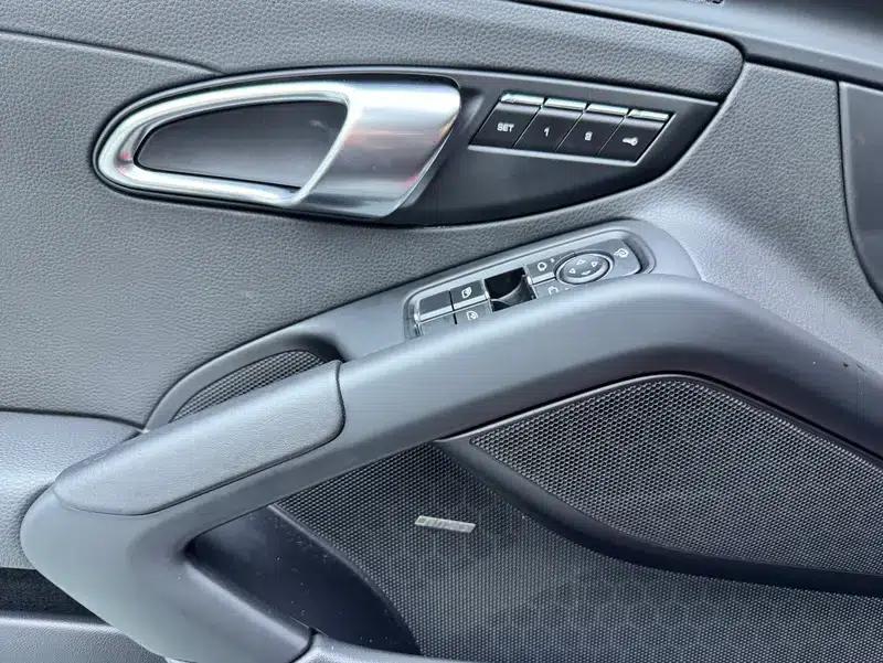 Porsche 718 2019 Cayman T — миниатюра 14