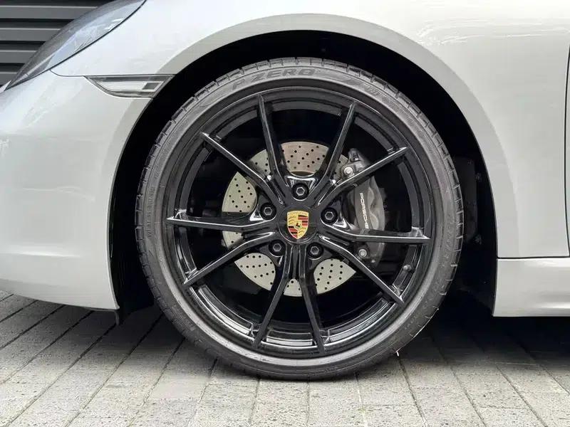 Porsche 718 Cayman 2023 2.0T — миниатюра 4