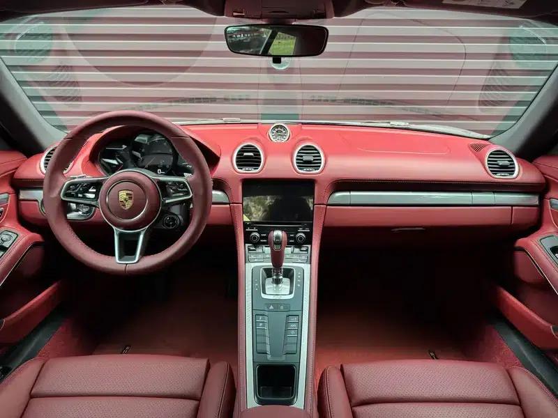 Porsche 718 Cayman 2023 2.0T — миниатюра 5