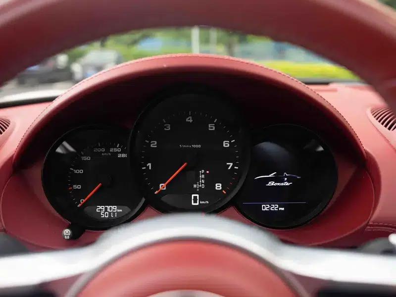 2023 Porsche 718 Boxster 2.0T — миниатюра 13