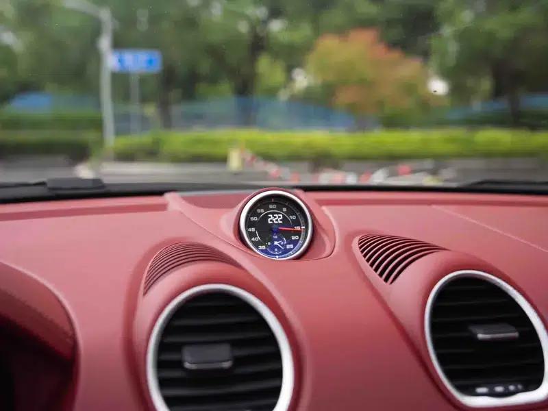 2023 Porsche 718 Boxster 2.0T — миниатюра 8