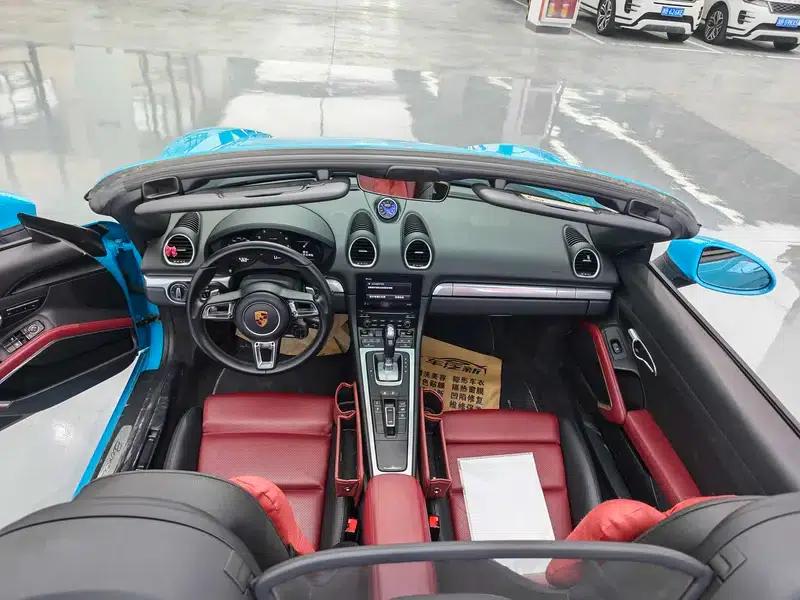 2016 Porsche 718 Boxster 2.0T — миниатюра 7