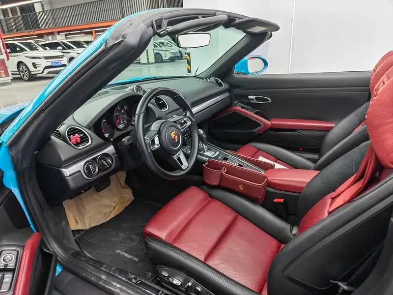 2016 Porsche 718 Boxster 2.0T — миниатюра 10
