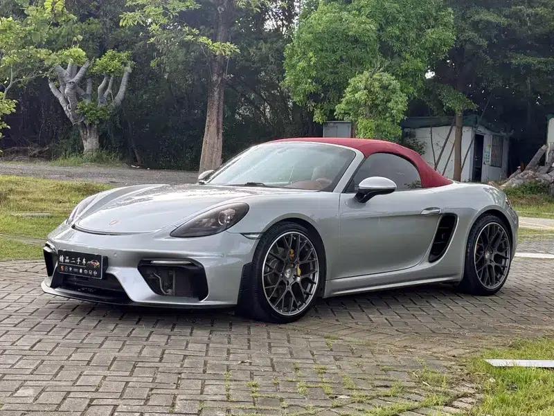 2016 Porsche 718 Boxster 2.0T — миниатюра 1
