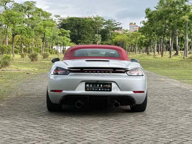 2016 Porsche 718 Boxster 2.0T — миниатюра 5