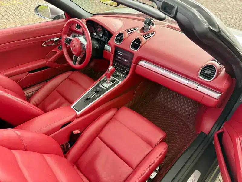 2016 Porsche 718 Boxster 2.0T — миниатюра 8