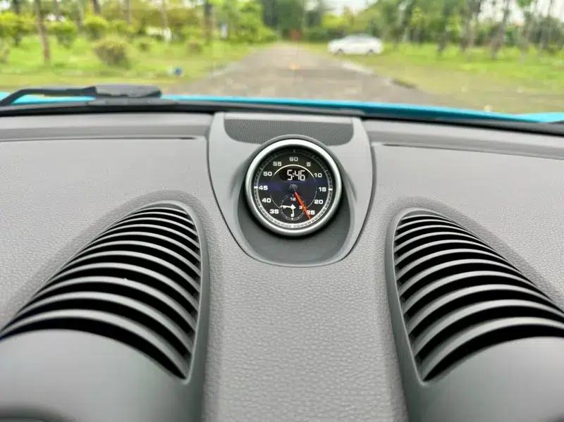 Porsche 718 Cayman 2016 2.0T — миниатюра 10