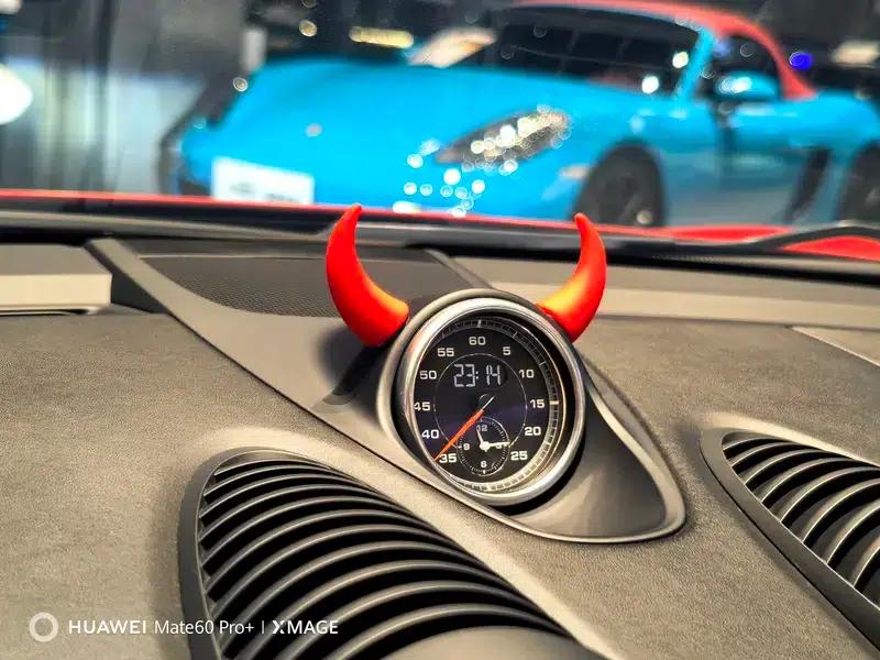 2019 Porsche 718 Boxster T — миниатюра 11