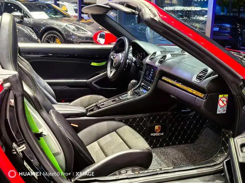 2019 Porsche 718 Boxster T — миниатюра 18