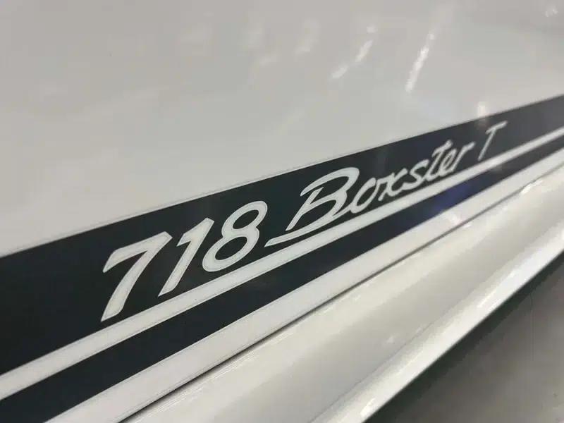 2023 Porsche 718 Boxster T — миниатюра 14