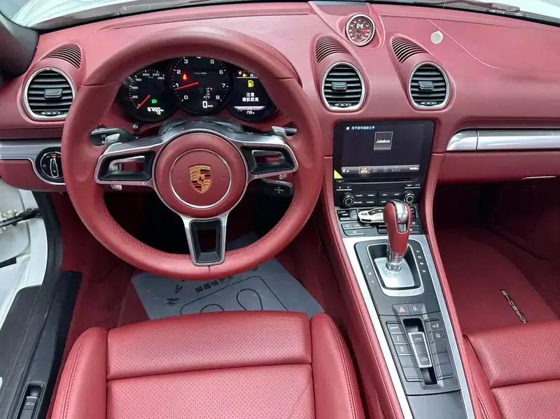 2018 Porsche 718 Boxster 2.0T — миниатюра 7