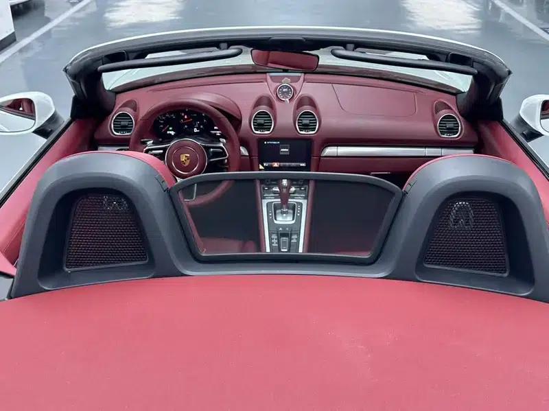 2018 Porsche 718 Boxster 2.0T — миниатюра 10