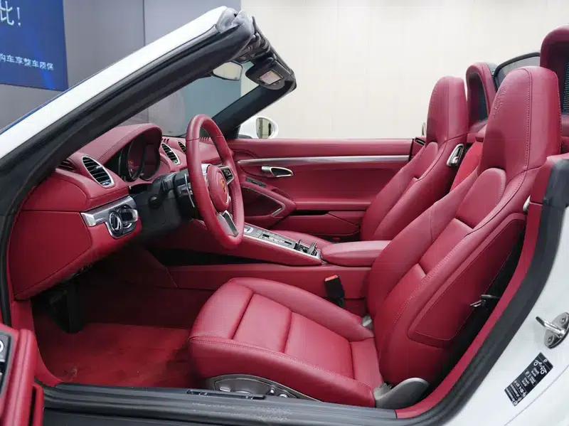 2022 Porsche 718 Boxster 2.0T — миниатюра 13