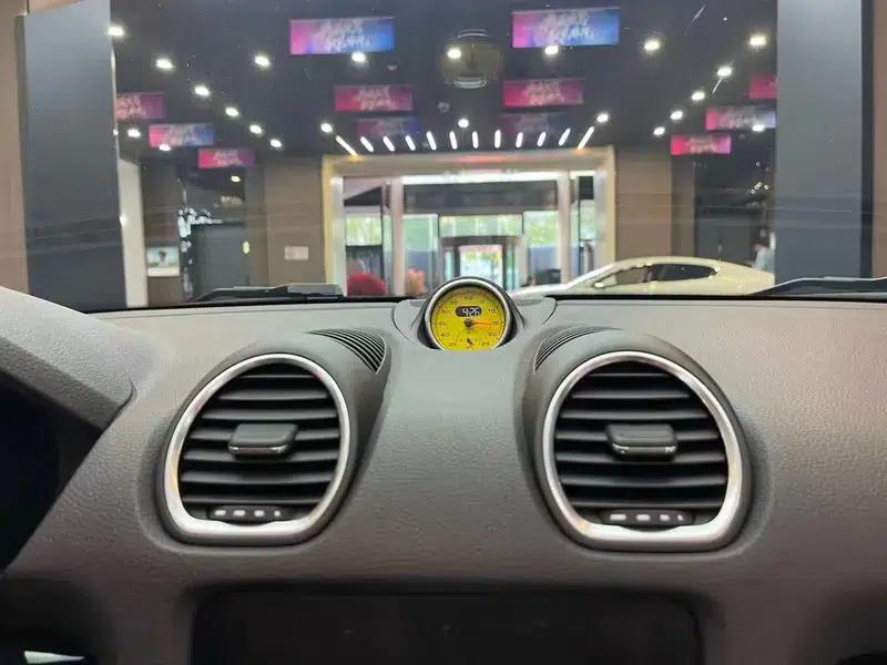 2019 Porsche 718 Boxster T — миниатюра 8