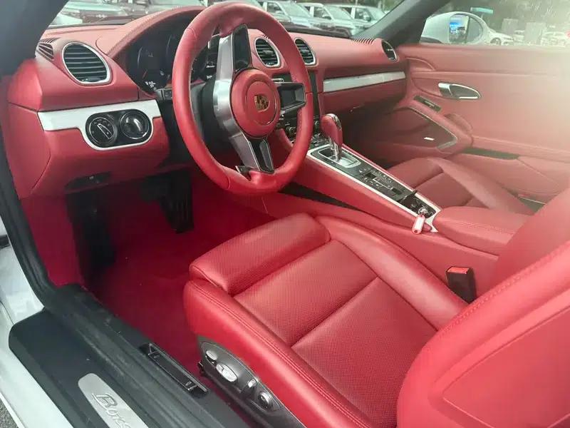 2018 Porsche 718 Boxster 2.0T — миниатюра 14