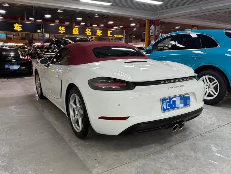 2020 Porsche 718 Boxster 2.0T — миниатюра 3