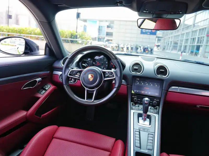 Porsche 718 Cayman 2020 2.0T — миниатюра 9