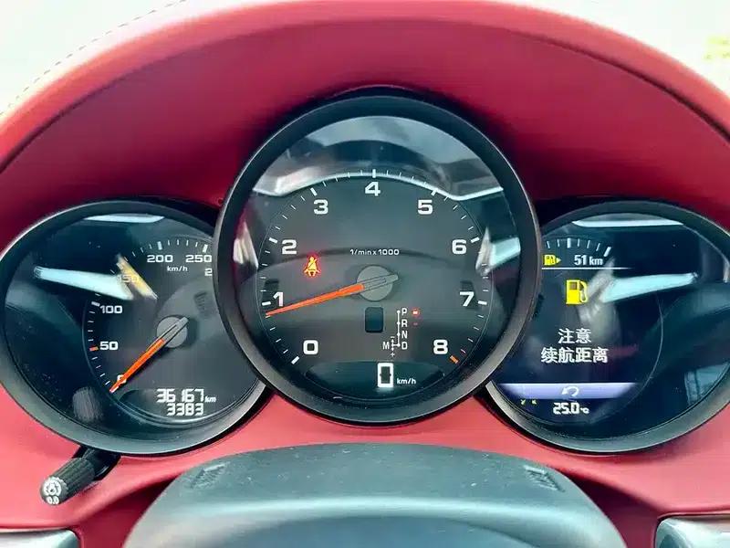 2018 Porsche 718 Boxster 2.0T — миниатюра 8