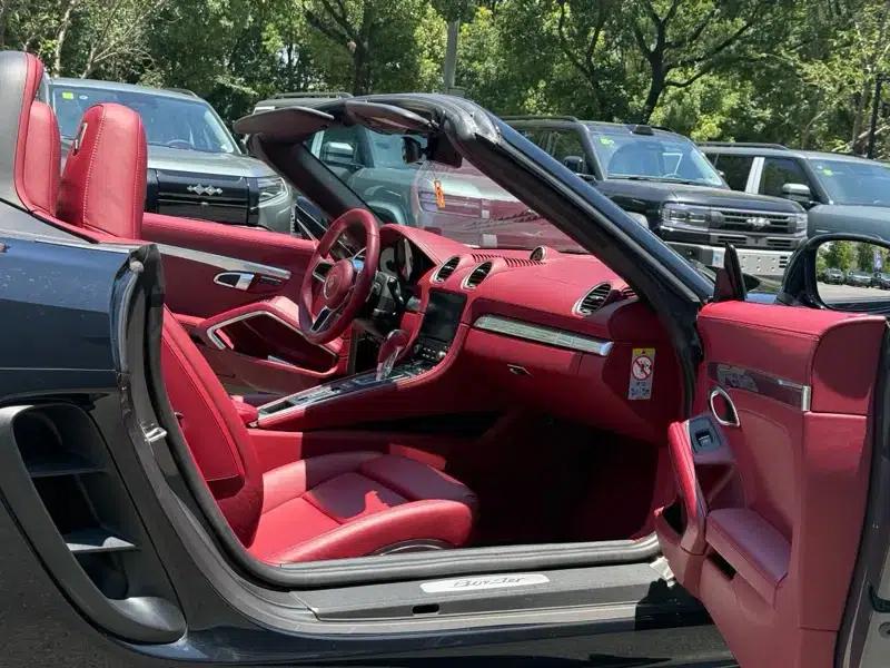 2018 Porsche 718 Boxster 2.0T — миниатюра 10