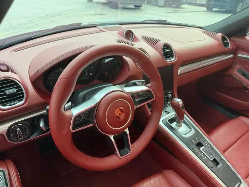 2018 Porsche 718 Boxster 2.0T — миниатюра 13