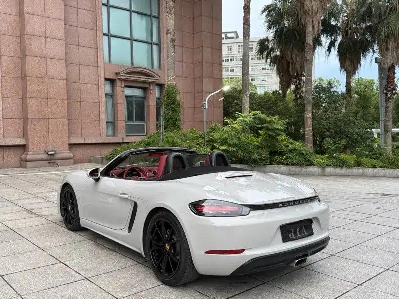 2018 Porsche 718 Boxster 2.0T — миниатюра 4