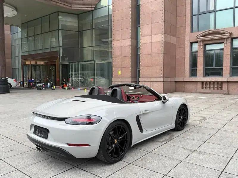 2018 Porsche 718 Boxster 2.0T — миниатюра 6