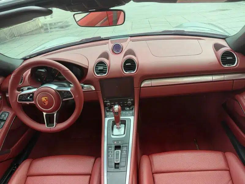 2018 Porsche 718 Boxster 2.0T — миниатюра 10
