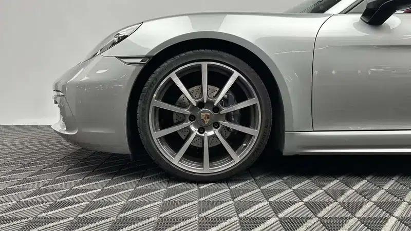 2023 Porsche 718 Boxster 2.0T — миниатюра 8