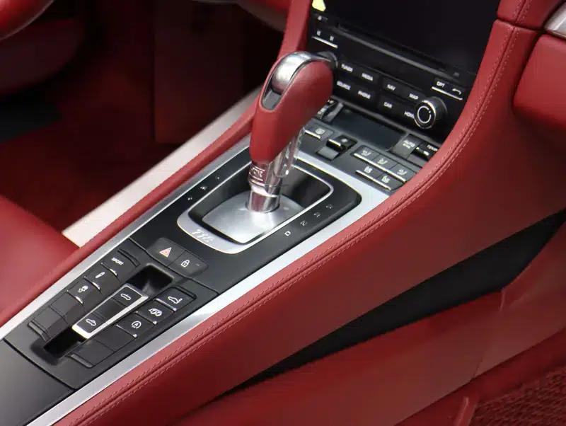 2022 Porsche 718 Boxster 2.0T — миниатюра 18