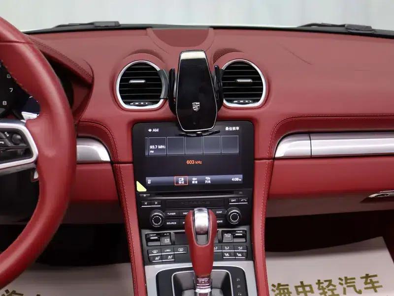 2022 Porsche 718 Boxster 2.0T — миниатюра 8