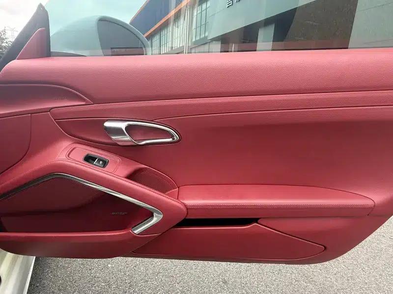 2018 Porsche 718 Boxster 2.0T — миниатюра 10