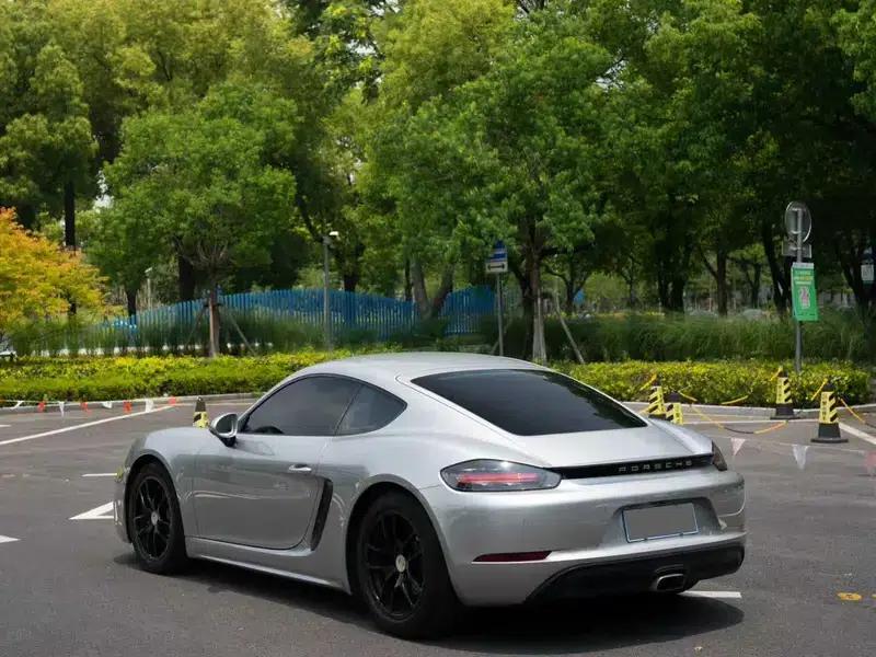 Porsche 718 Cayman 2020 2.0T — миниатюра 4