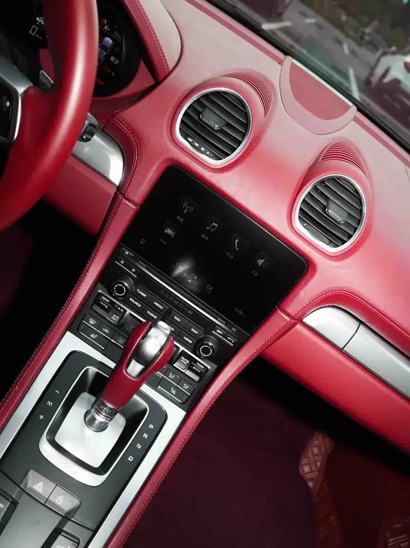 Porsche 718 Cayman 2020 2.0T — миниатюра 8