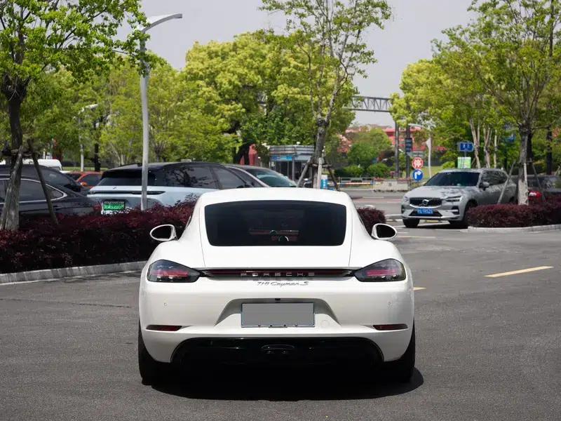 Porsche 718 Cayman 2020 2.0T — миниатюра 4