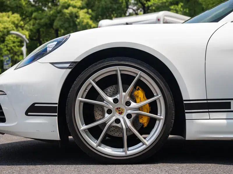 Porsche 718 Cayman 2020 2.0T — миниатюра 7