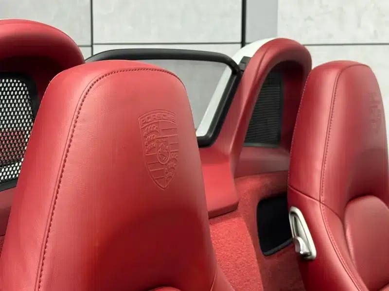 2020 Porsche 718 Boxster 2.0T — миниатюра 26