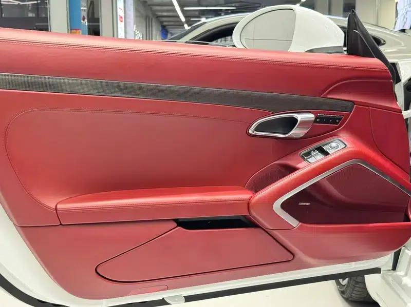 2020 Porsche 718 Boxster 2.0T — миниатюра 36