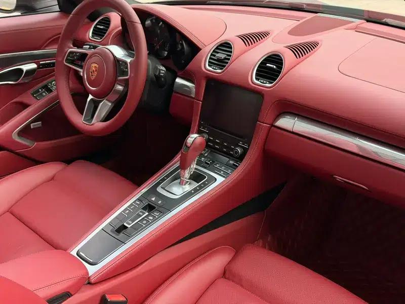 2020 Porsche 718 Boxster 2.0T — миниатюра 11