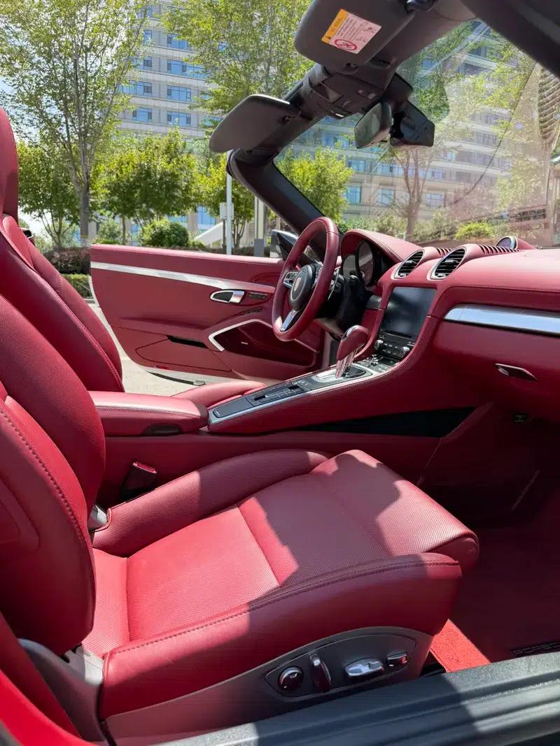 2020 Porsche 718 Boxster 2.0T — миниатюра 13