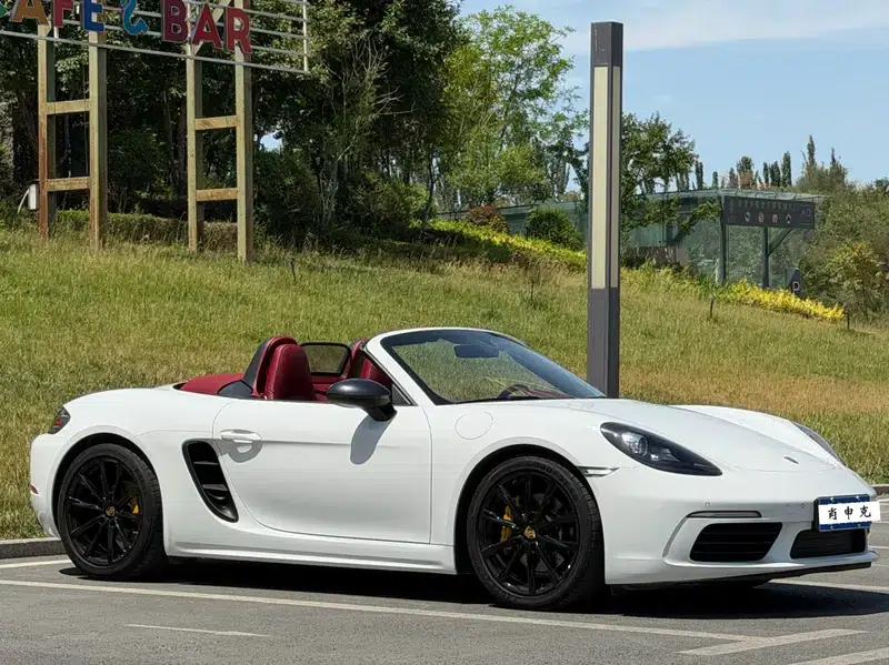 2020 Porsche 718 Boxster 2.0T — миниатюра 3