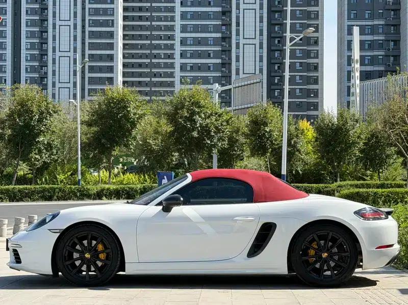 2020 Porsche 718 Boxster 2.0T — миниатюра 4