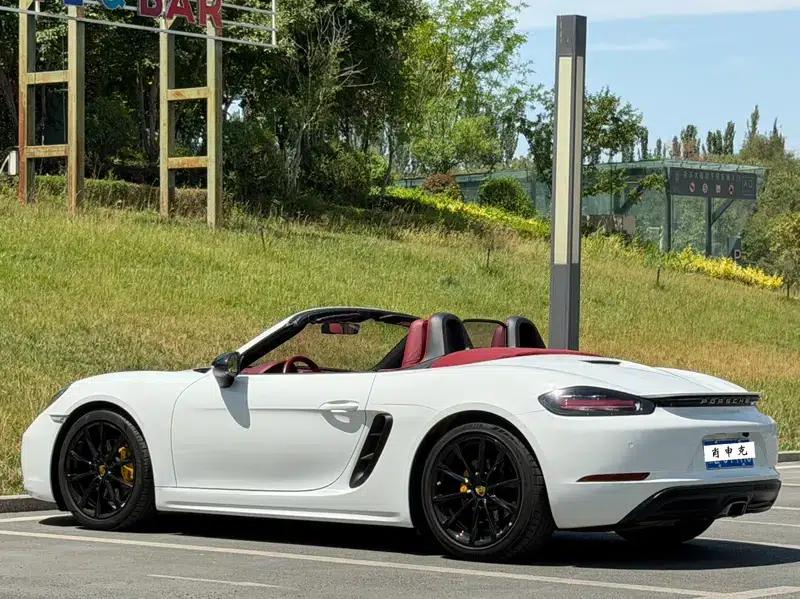2020 Porsche 718 Boxster 2.0T — миниатюра 5