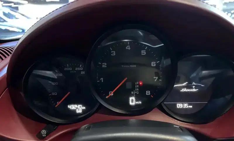 2018 Porsche 718 Boxster 2.0T — миниатюра 12
