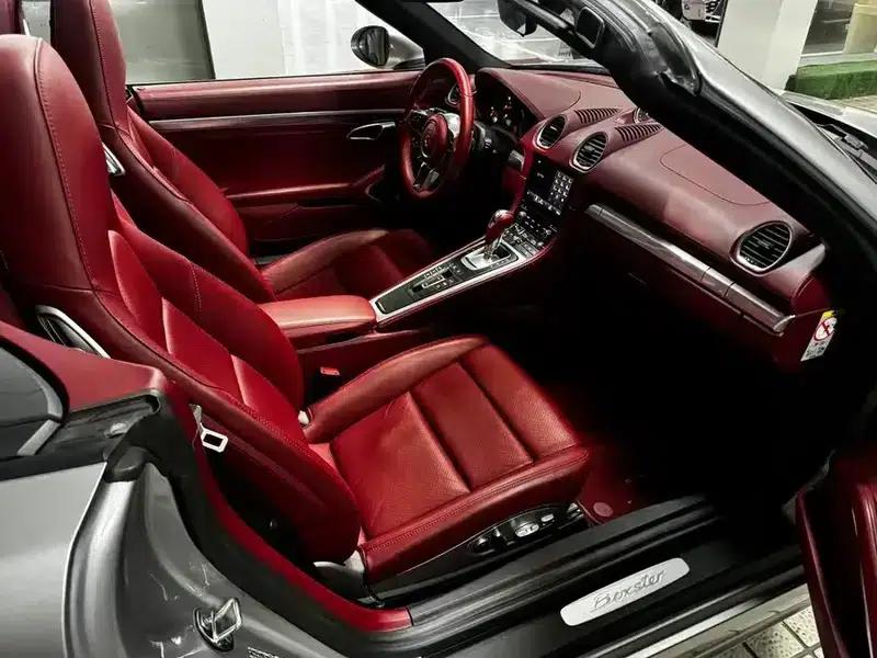 2018 Porsche 718 Boxster 2.0T — миниатюра 23
