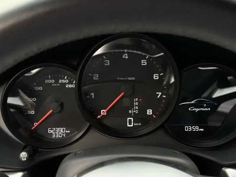 Porsche 718 Cayman 2018 2.0T — миниатюра 8