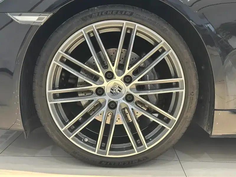 Porsche 718 Cayman 2023 2.0T — миниатюра 8