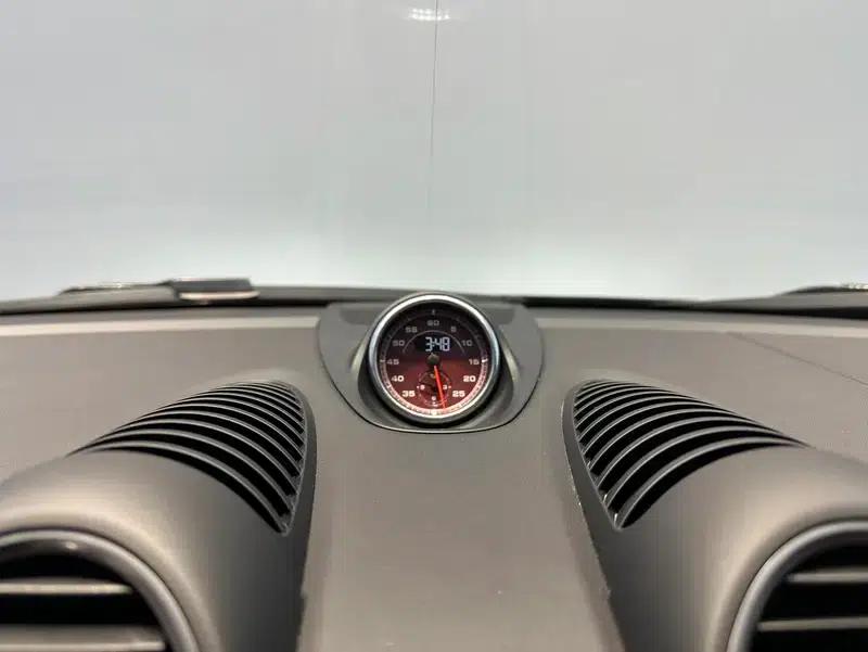 Porsche 718 Cayman 2023 2.0T — миниатюра 10