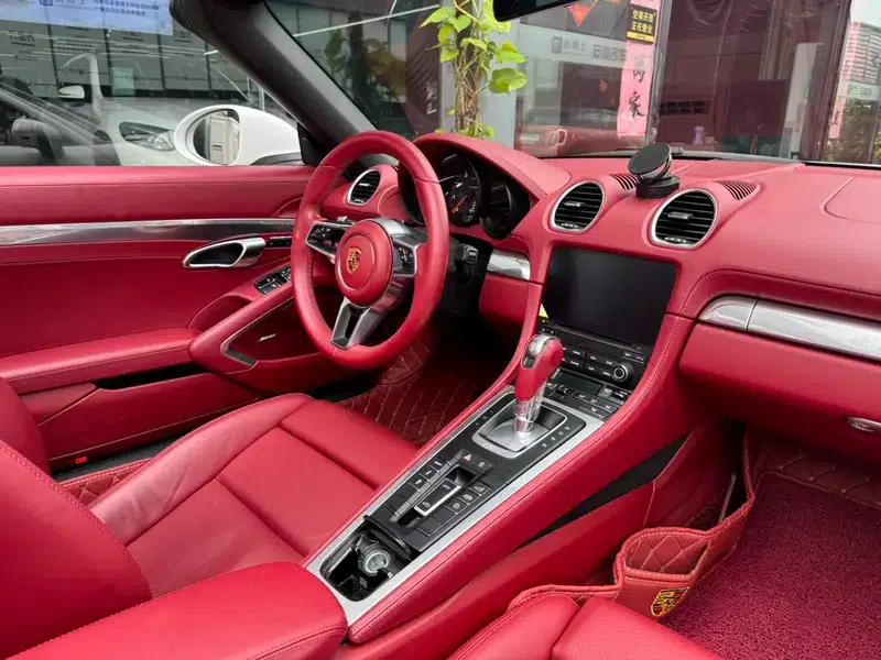 2020 Porsche 718 Boxster 2.0T — миниатюра 9